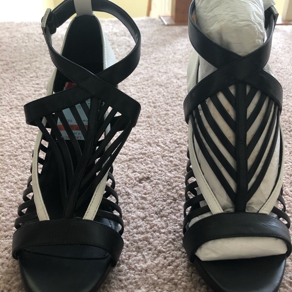 Shoes - Picture 3 of 5